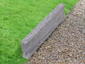 Anleitung zum Setzen von Rasenkantensteinen Tipps und Tricks